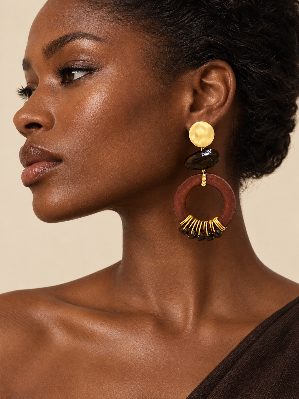 ATTICO brown-geometric-hoop-earrings editorial main