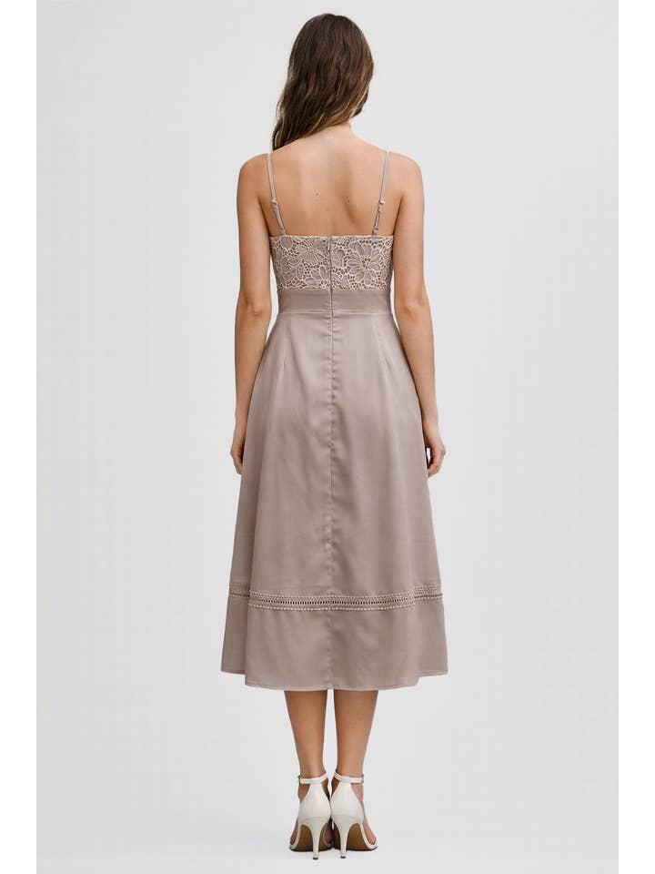 Romantic Lace Panel Midi Dress - Light Gray