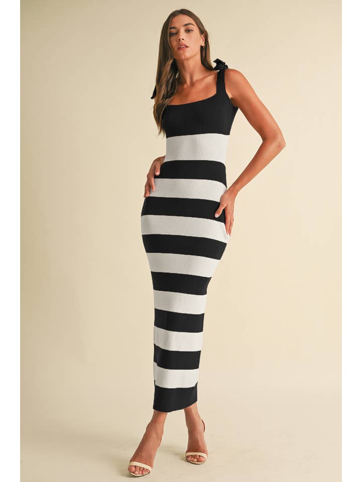 Striped Shoulder Bow Knit Midi Dress - Black / White