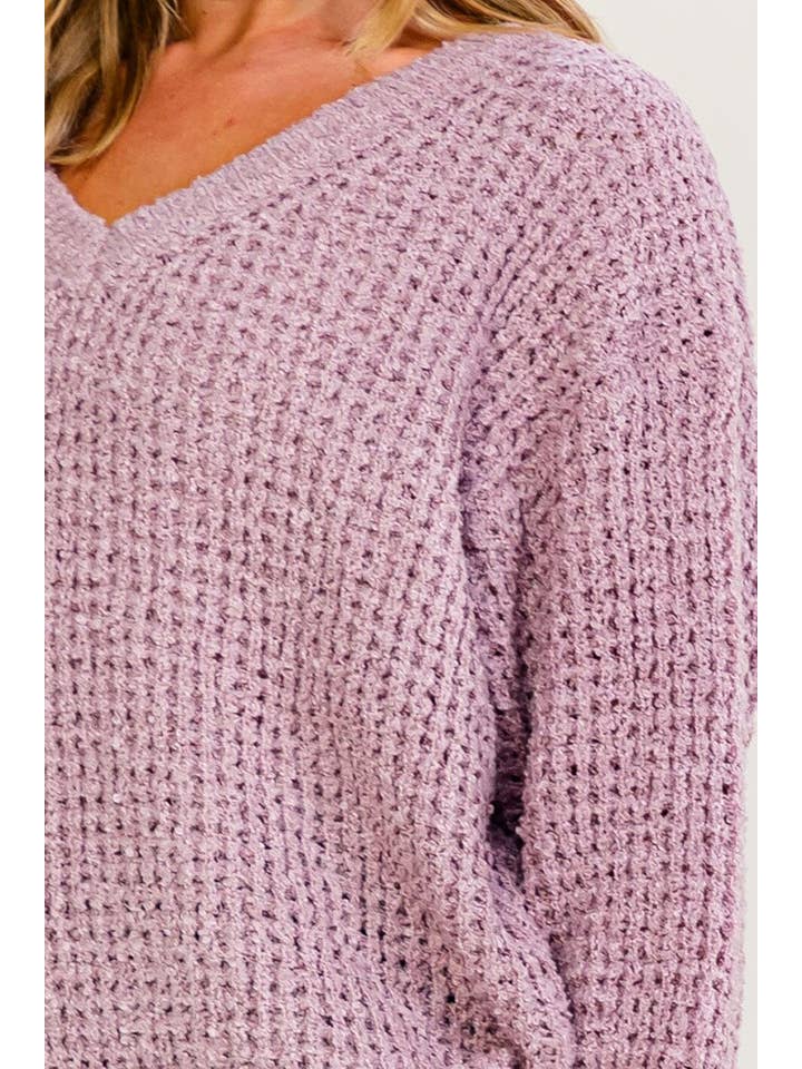 Long sleeve V-neck knit sweater - Mauve - Knit detail