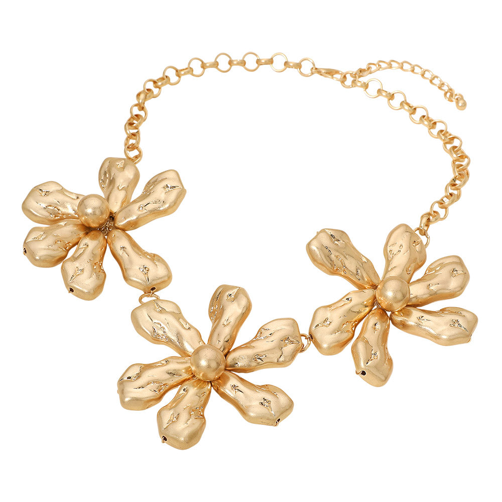 Triple Sculpted Flower Link Necklace - Matte Gold